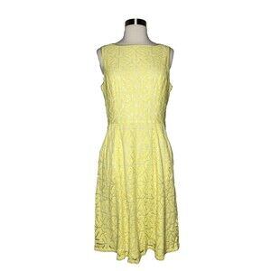 Adrianna Papell‎ Dress Women Size 8 Yellow Lace Fit Flare Pockets Knee Length